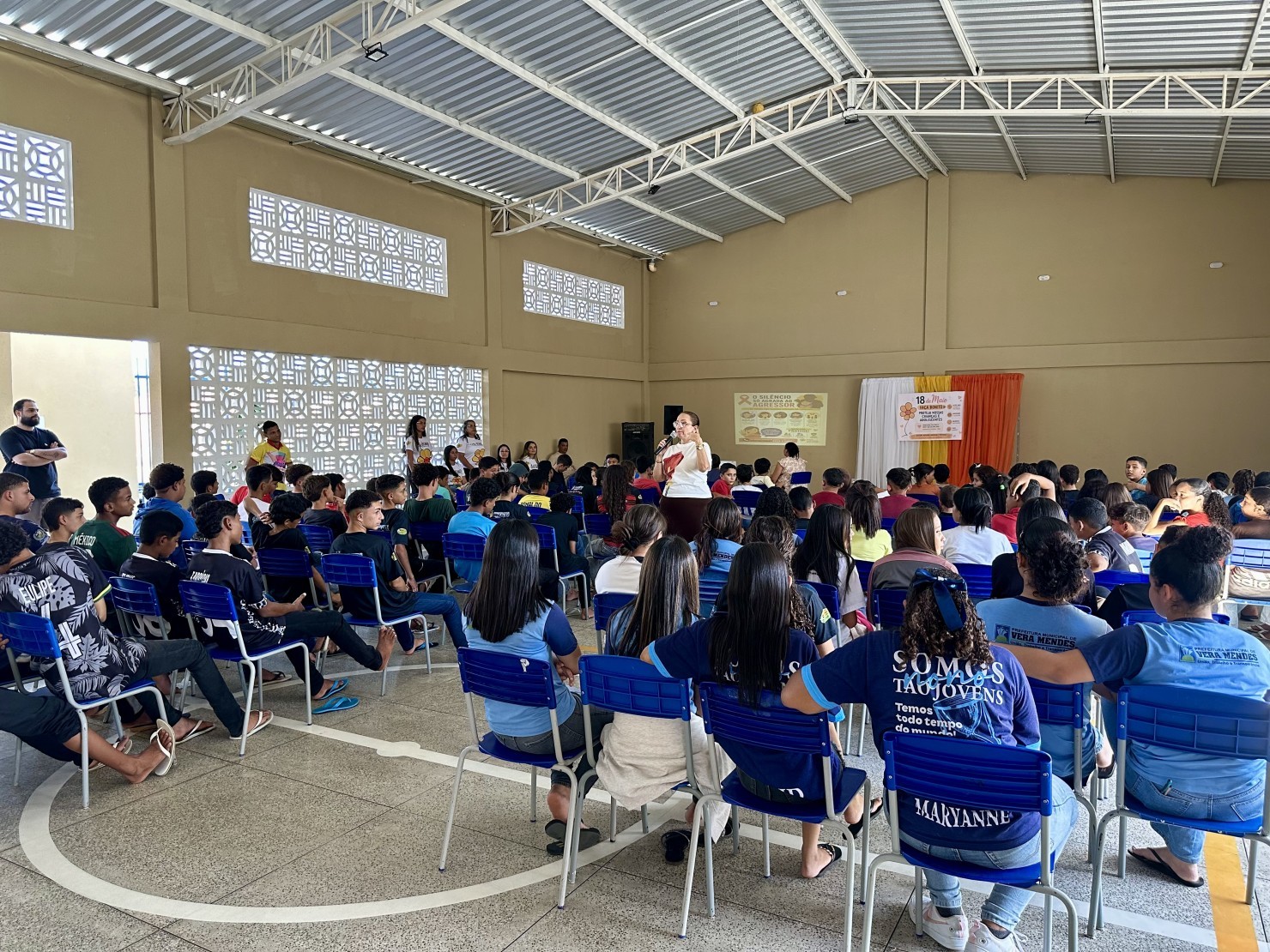Maio Laranja: Assistência Social de Vera Mendes promove palestra alusiva ao 18 de Maio sobre prevenção à violência contra crianças e adolescentes